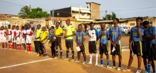football-de-rue-yamoussoukro-accueille-la-finale-de-la-super-coupe-2021-de-pipo
